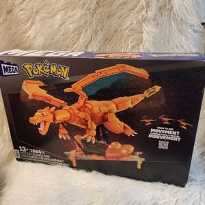 UNOPENED MEGA Pokemon Charizard 1664pc Building block kit w/ motion